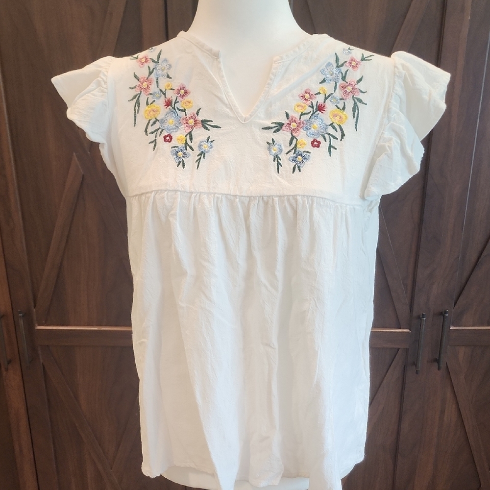 Bohemian Floral Embroidered White Top